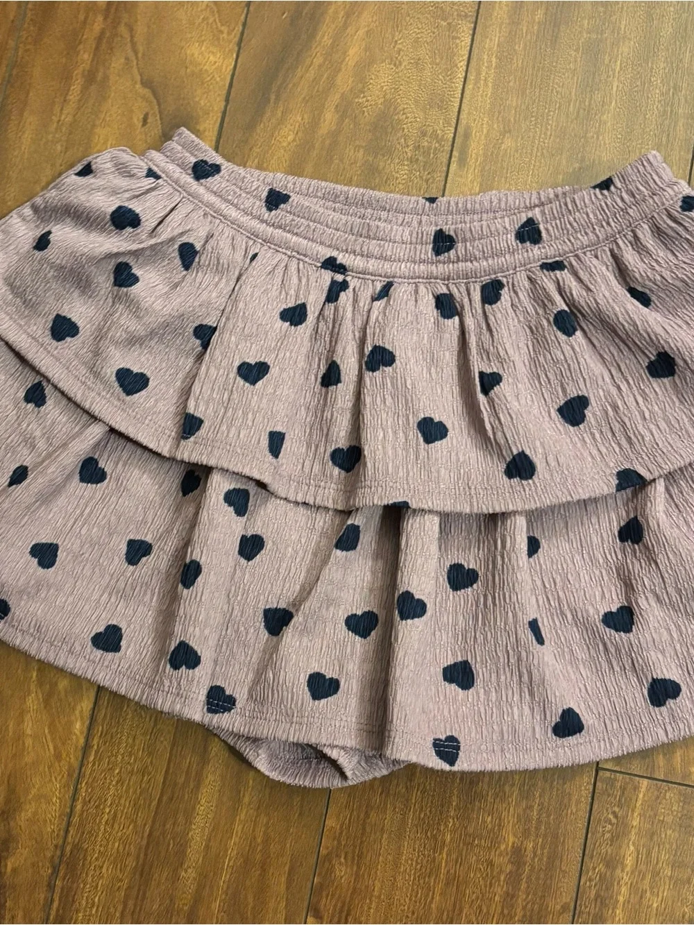 NWT GAP Mauve Tiered Skater Skirt with Black Heart Print